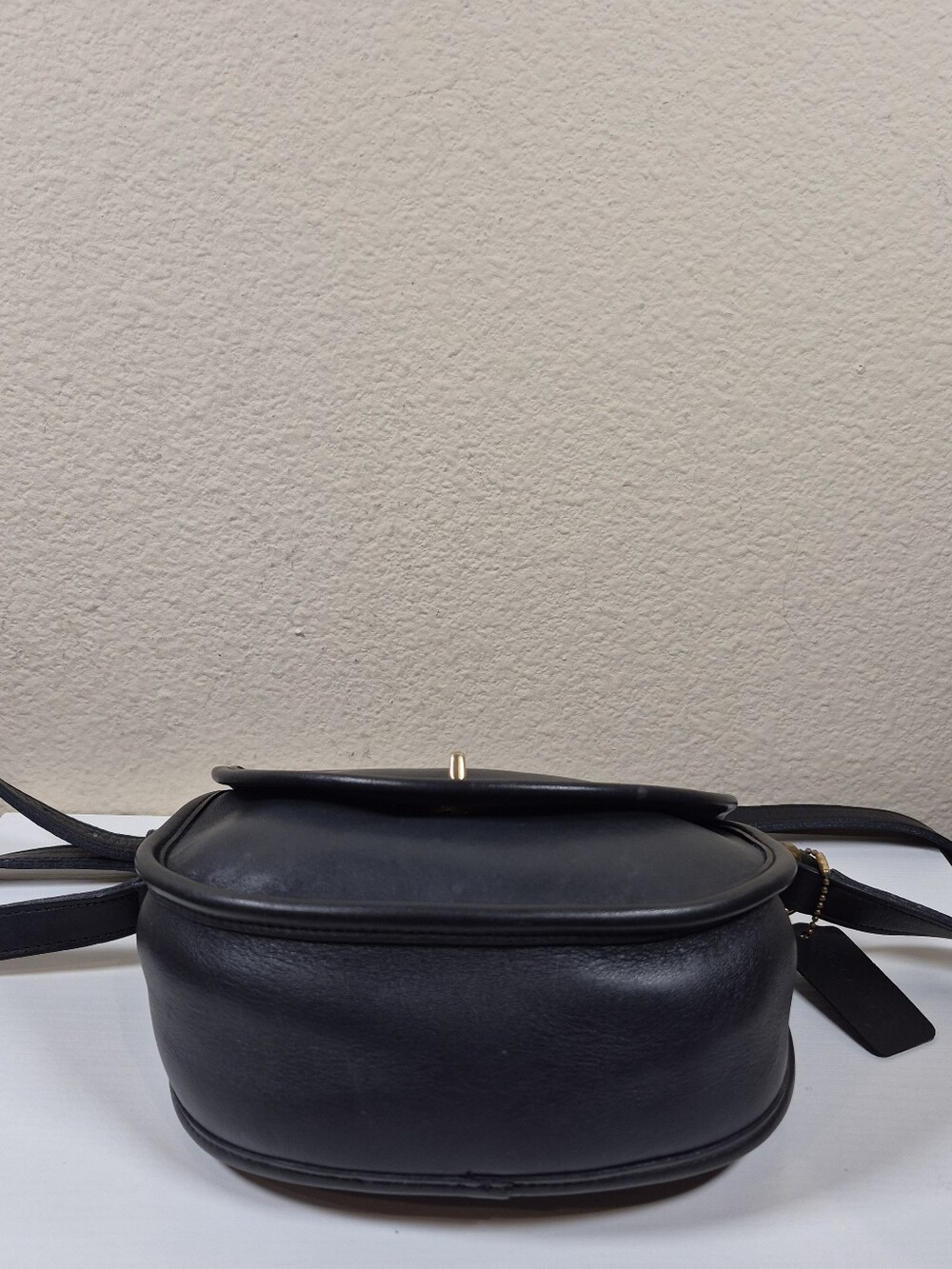 Vintage Coach Navy Watson Bag #9981 - Picture 5 of 15